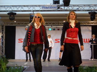 Scw- Modenschau am 16.9.06 - 