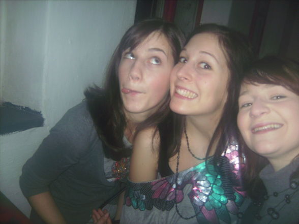 party party party......2010.....=) - 