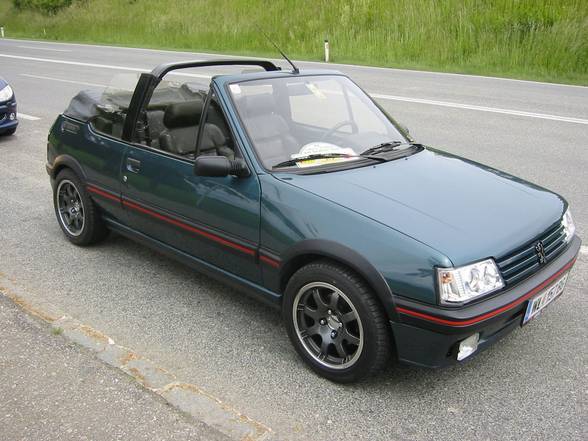 Peugeot 205 CTI - 