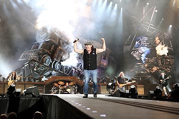 AC/DC LIVE IN WIEN BLACK ICE WORLD TOUR  - 