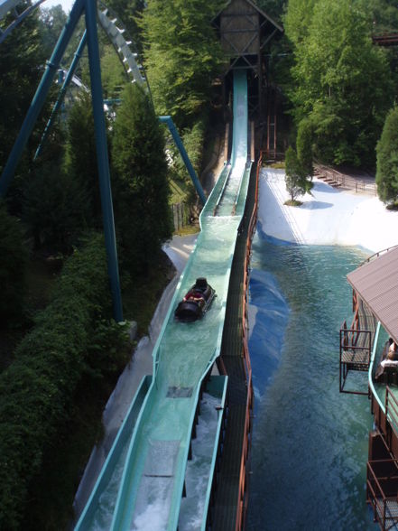 Busch Gardens Williamsburg - 