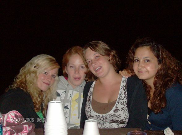 ??Was machen au pairs?? - 