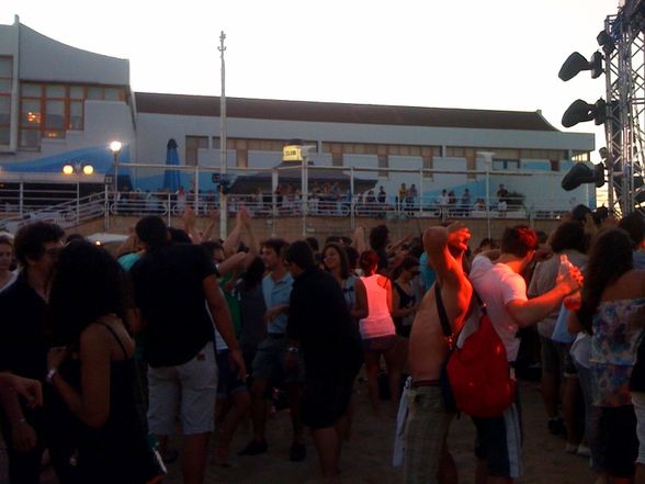 Fat Boy Slim is fucking in Lignano ;) - 