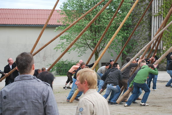 Maibaum 09, Party in der Gemüsehalle - 