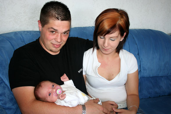 """Meine kleine Familie - 