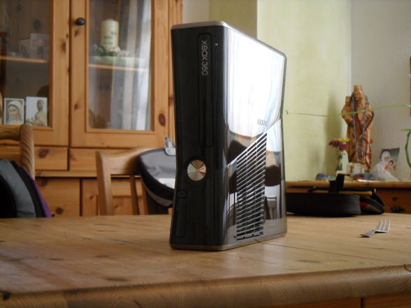 x-box 360 Slim - 