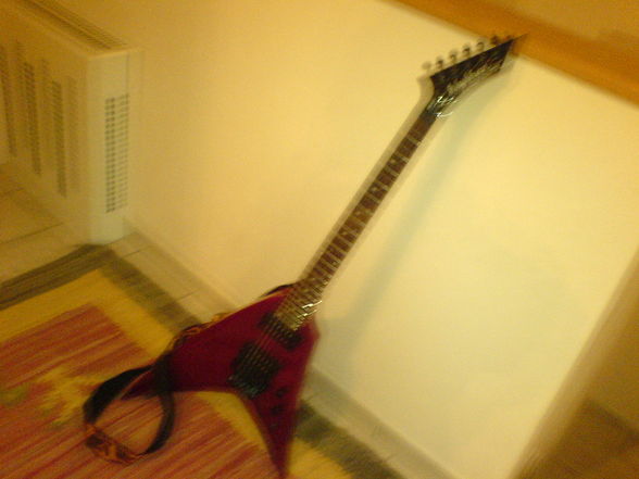 my new guitar!! - 