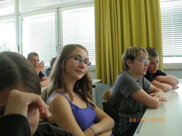 SchuLe . =) - 