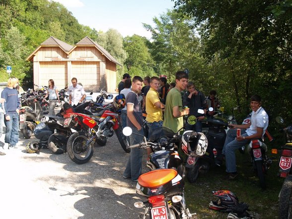 <Mopedtreffen> - 