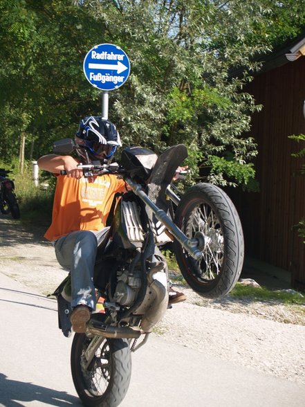 <Mopedtreffen> - 