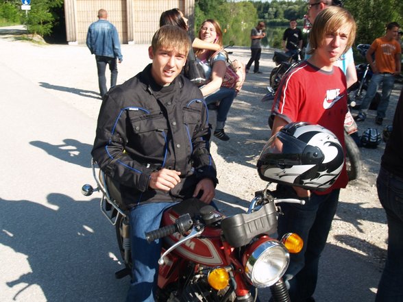 <Mopedtreffen> - 