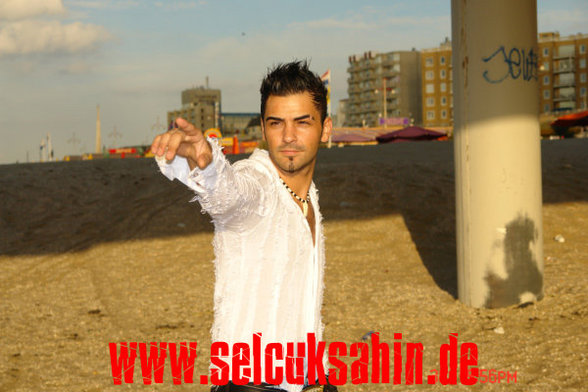 SELCUK SAHIN - 