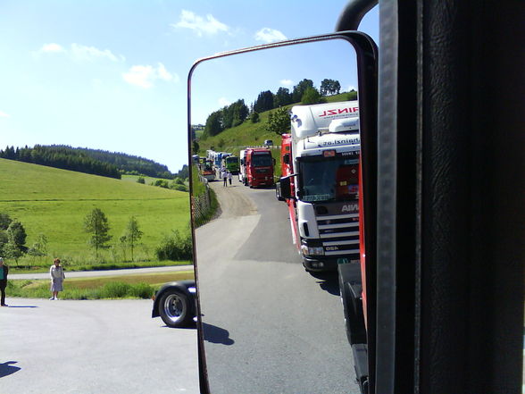 Truckerhochzeits-Überaschung - 