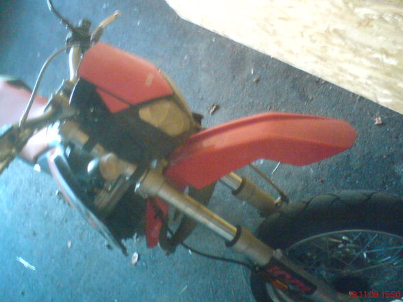 Mei Moped - 