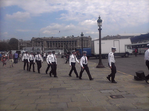 PARIS SOMMER 2007 7.7 - 4.8. - 