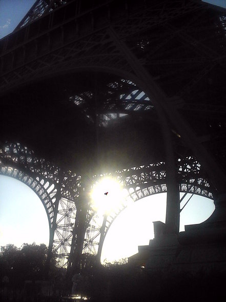 PARIS SOMMER 2007 7.7 - 4.8. - 