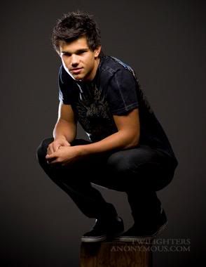 Taylor Lautner - 