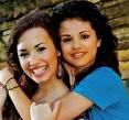 selena und demi  - 