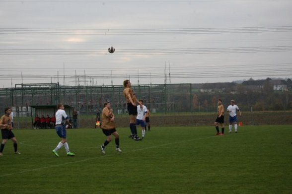 Am Fußballplatz - 