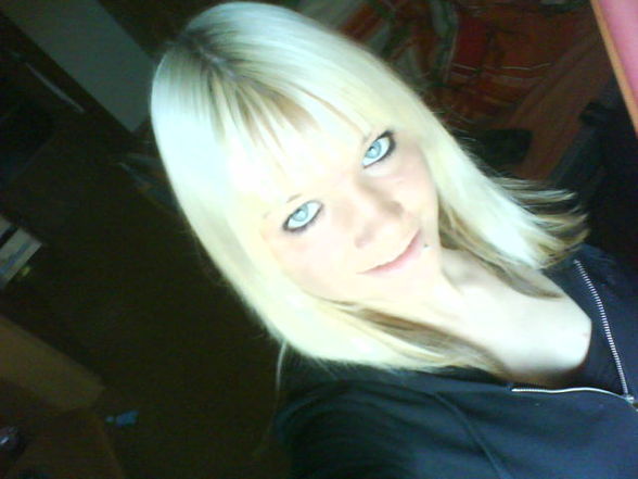 me blond...xD  - 