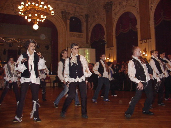 ball 2006 - 