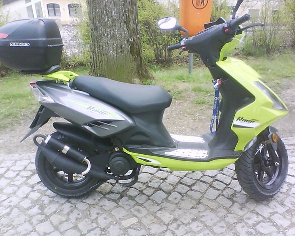 MEIN MOPED scooter tuning is not a crime - 