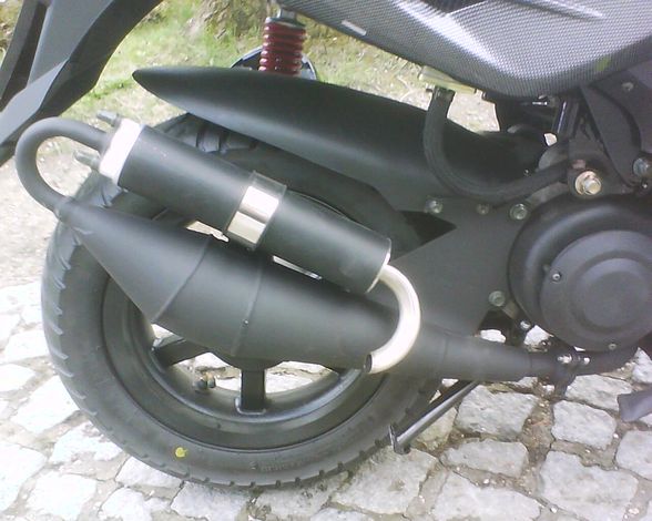 MEIN MOPED scooter tuning is not a crime - 