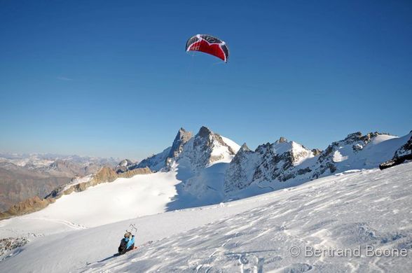 Snowkite !! - 