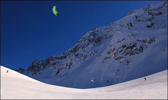 Snowkite !! - 