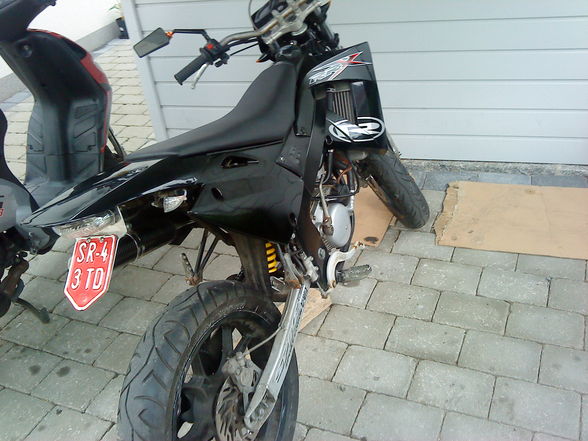 Mei Moped x3 - 