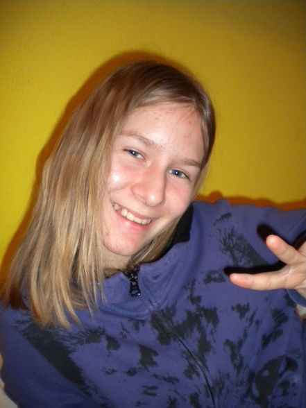 FrIeNdS sAtS mA sOw wIcHtIg - 