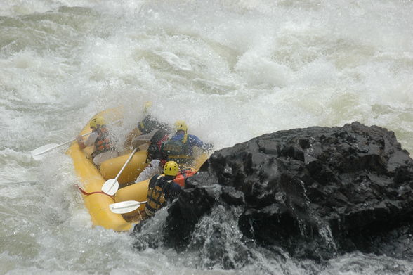 rafting on the mighty zambezi - 