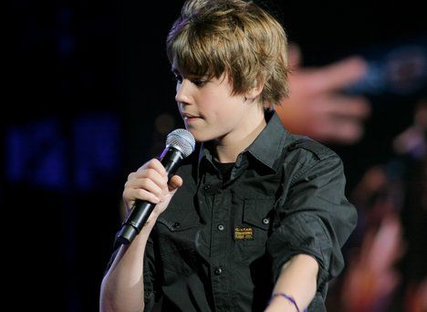 Justin Bieber - 