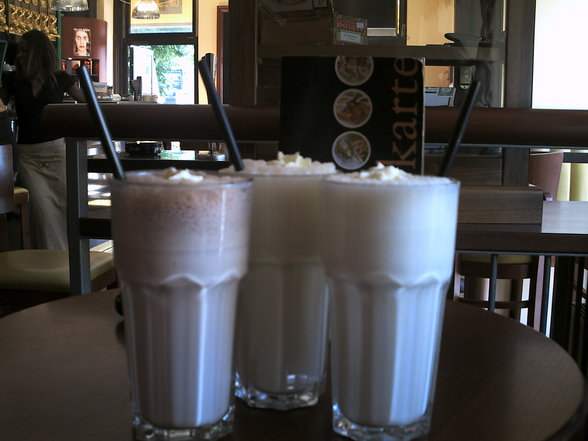 CUP & CINO - 