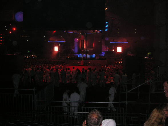 sensation-white 2005 - 