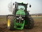 John Deere  - 