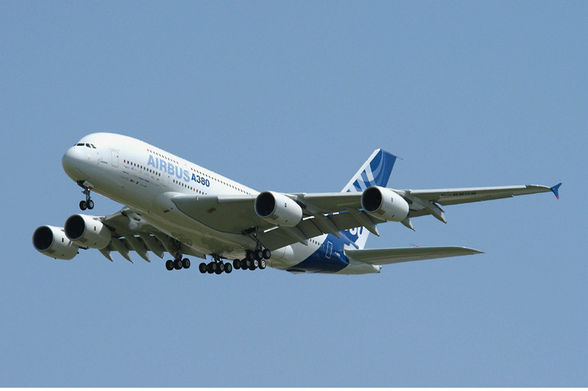 Airbus A380 - 