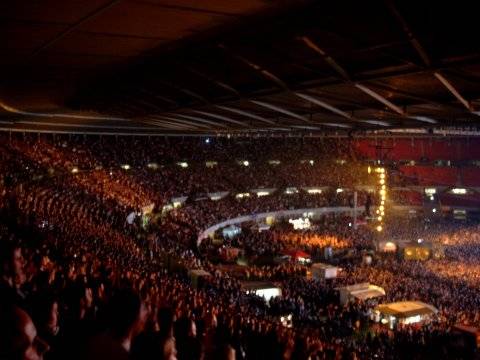 U2 Vertigo-Tour 2005 - Live in Wien - 