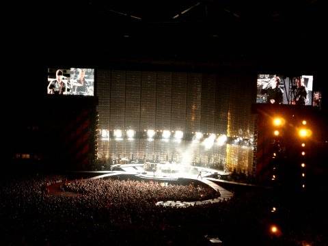 U2 Vertigo-Tour 2005 - Live in Wien - 