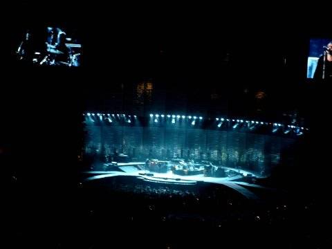 U2 Vertigo-Tour 2005 - Live in Wien - 