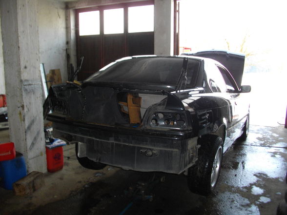 Projekt 2 BMW E36 320i coupe - 