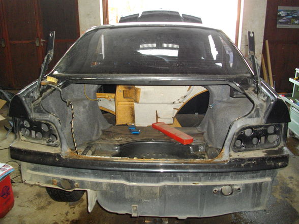 Projekt 2 BMW E36 320i coupe - 