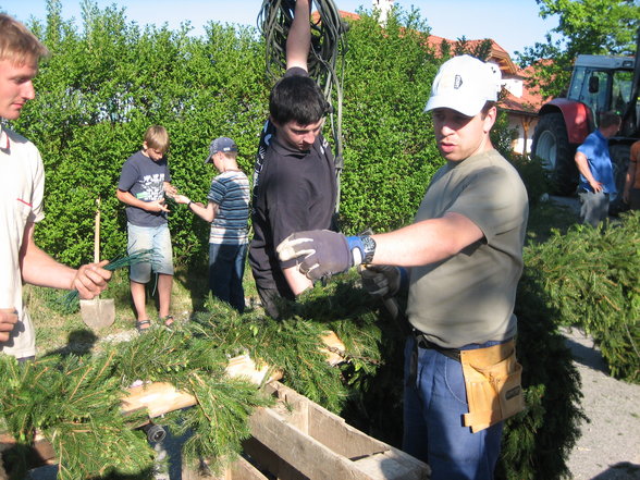 Lj-Maibaumaufstellen 2007 - 