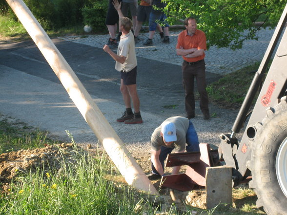 Lj-Maibaumaufstellen 2007 - 