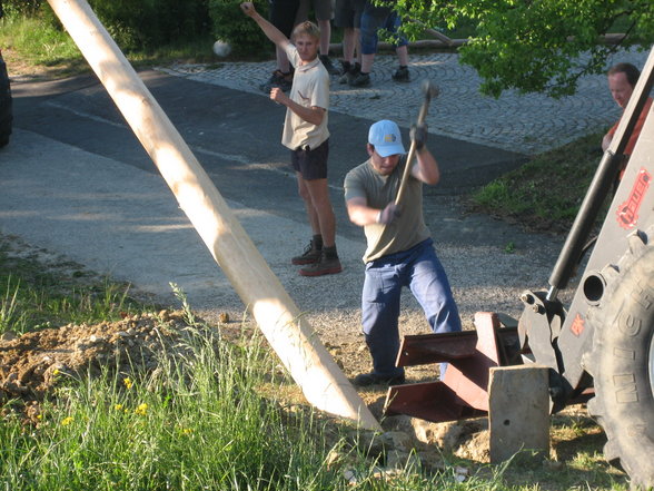 Lj-Maibaumaufstellen 2007 - 