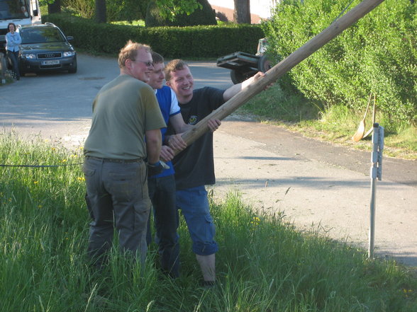 Lj-Maibaumaufstellen 2007 - 