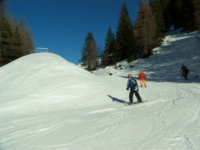 SCHIKURS WURZERALM  und disco - 