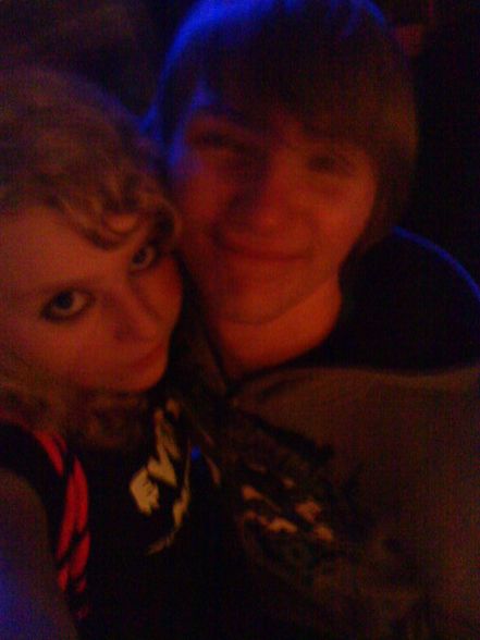 .. Friiends & ii ... - 