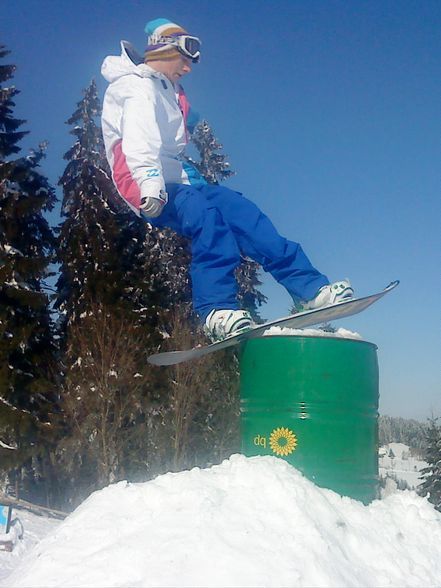 Snowboarden :) - 