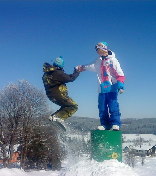 Snowboarden :) - 